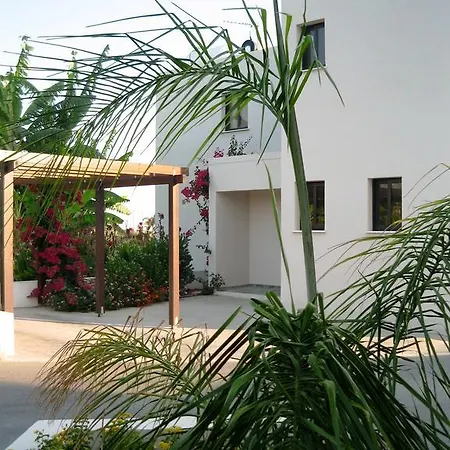 Villa Aura Holiday Villas *