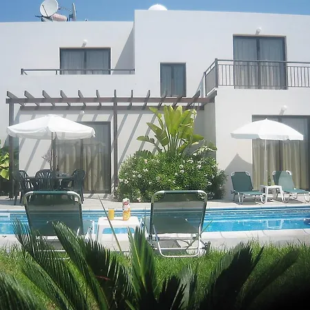 Aura Holiday Villas Villa