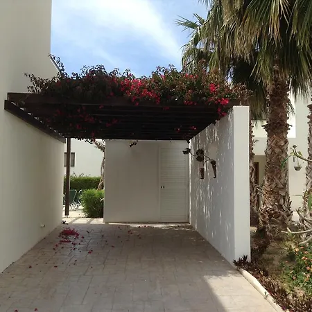 Aura Holiday Villas Villa *