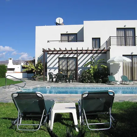 Aura Holiday Villas