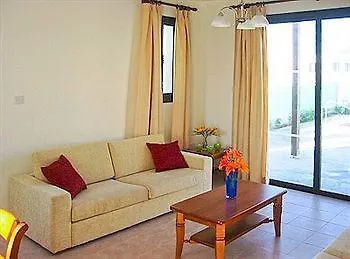Aura Villa