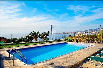 Villa Aura *