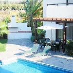 Aura Villa
